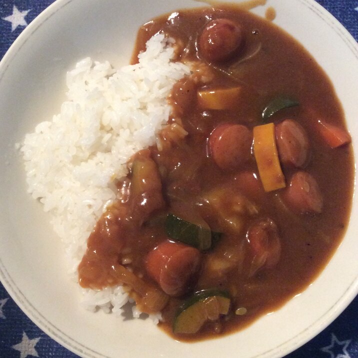 子供喜ぶウインナー入り ズッキーニのカレー レシピ 作り方 By ハトリーナ 楽天レシピ 子供喜ぶウインナー入り ズッキーニのカレー レシピ 作り方 By ハトリーナ 楽天レシピ